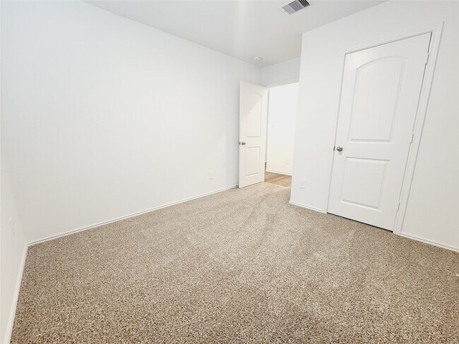 Building Photo - 6043 Canyon Dawn Dr
