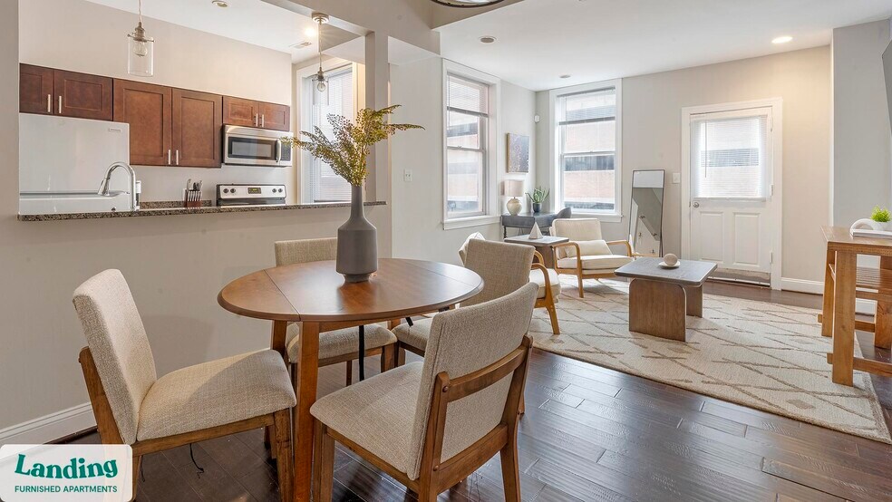 Building Photo - 617 W Lexington St