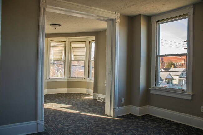 Building Photo - Pistachio Rentals (1618 Martha St)