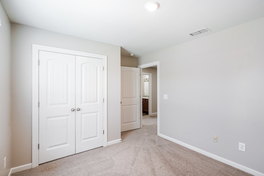 Building Photo - 1327 Rutherford St