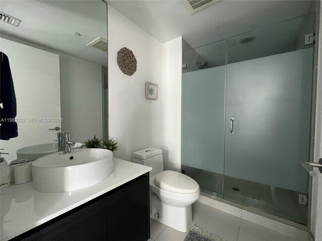 Building Photo - 31 SE 6th St