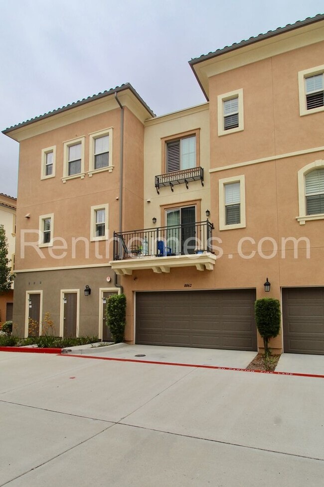 Building Photo - 8862 Promenade N Pl