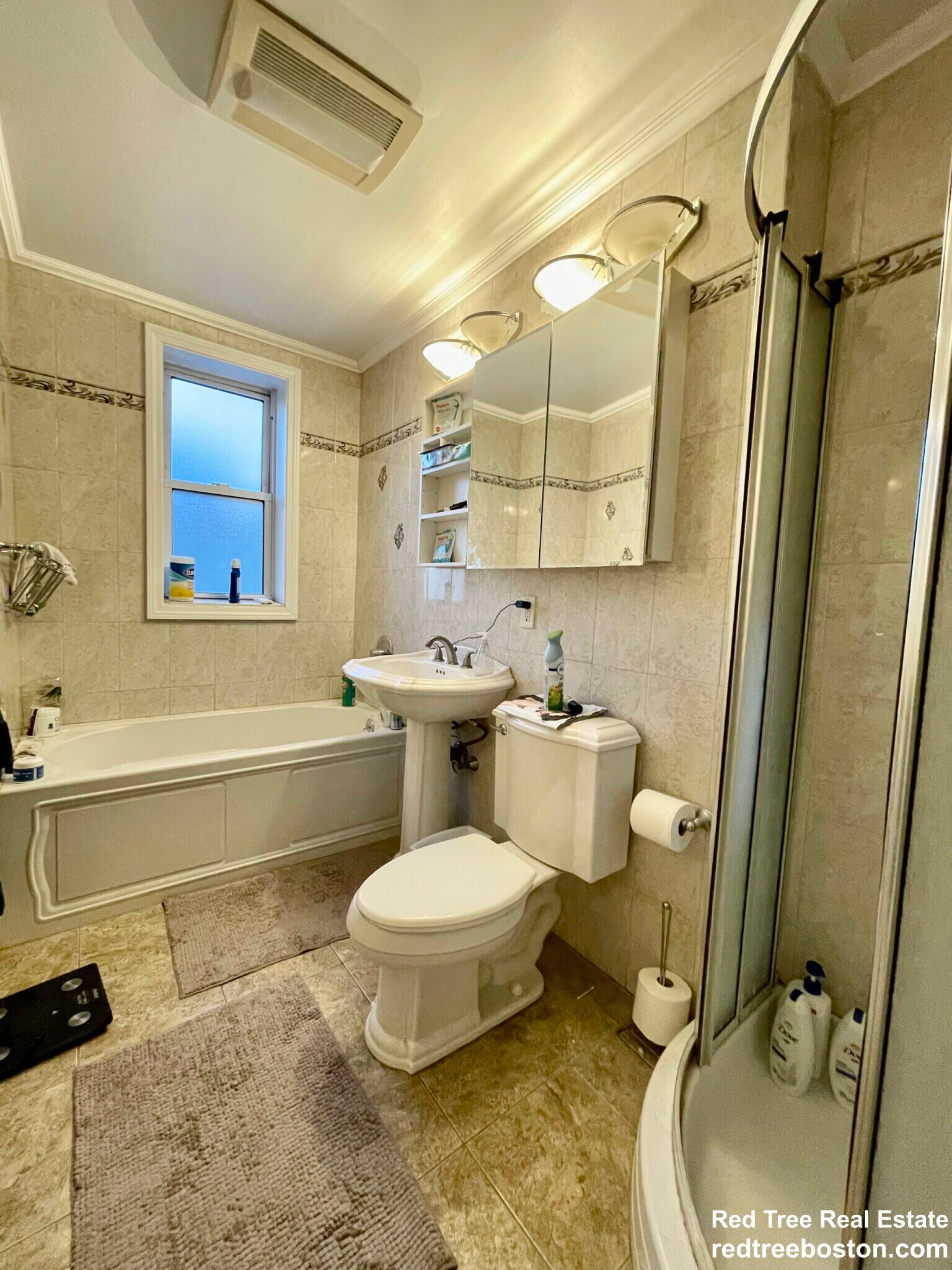 Building Photo - 119 Winthrop Rd