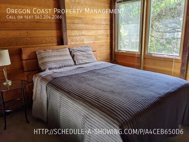 Building Photo - Fully furnished 3 bedroom beach condo