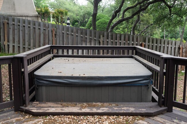 Building Photo - 11513 Juniper Ridge Dr