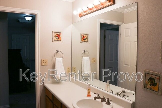 Building Photo - 1240 W 1670 N