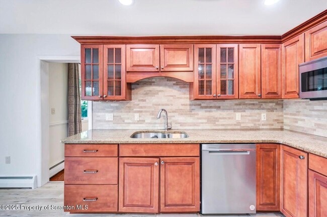 Building Photo - 107 Carteret Dr