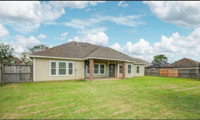 Building Photo - 57 Red Maple Ct