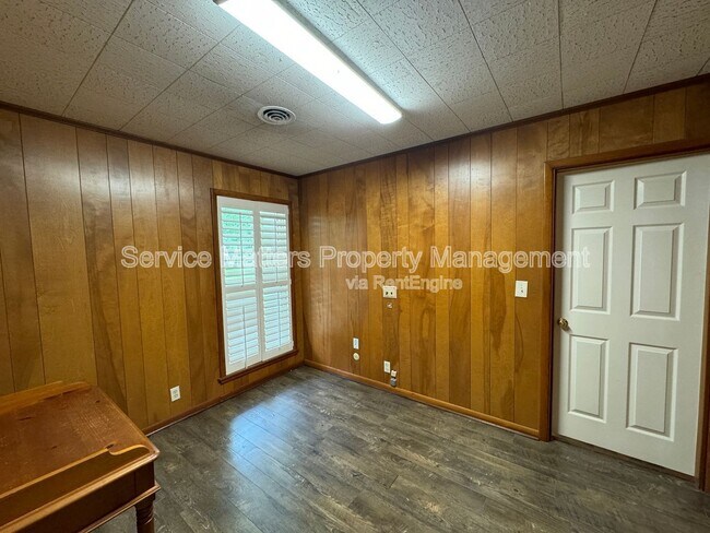 Building Photo - 5245 Conecuh St