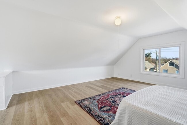 Building Photo - 3317 Bevis Ave