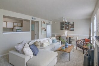 Building Photo - Villas at Countryside Apartment Homes