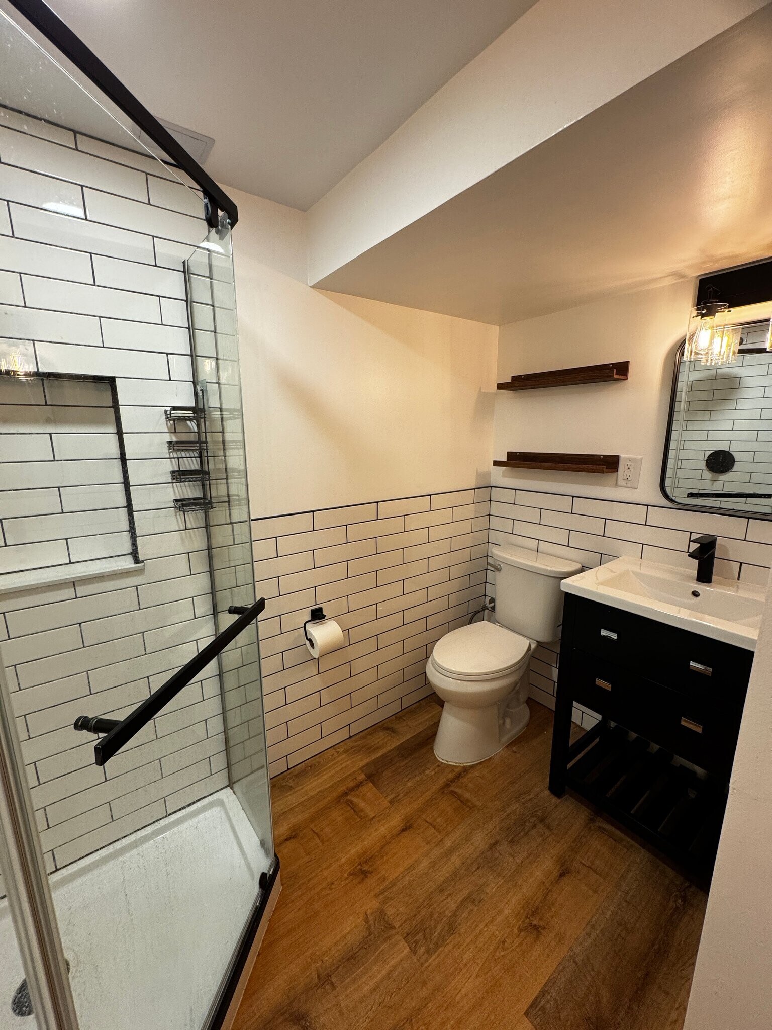 Building Photo - 2333 Hanover Dr