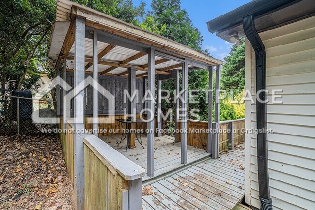 Building Photo - 3456 White Oak Ct