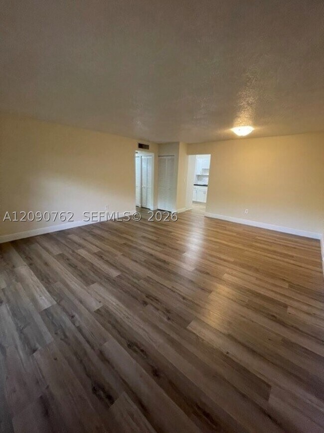 Building Photo - 7915 SW 86th St