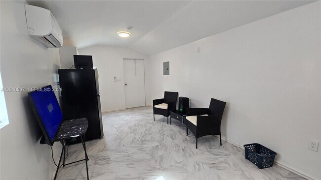 Building Photo - 2440 NW 99th St