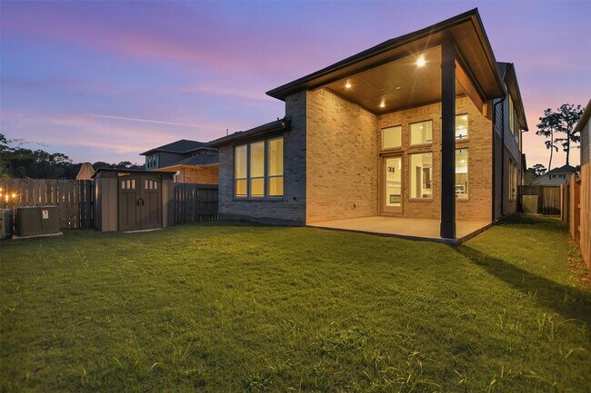 Building Photo - 360 Mallorn Ln