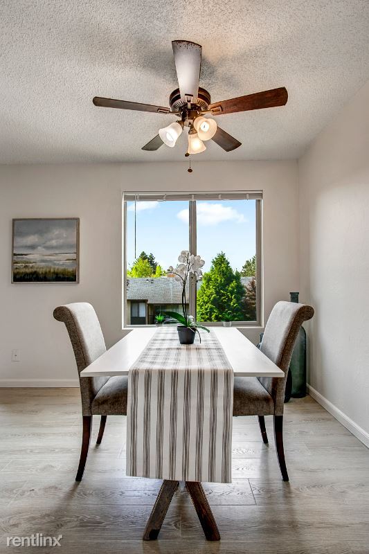 Building Photo - 14510 124th Ave NE