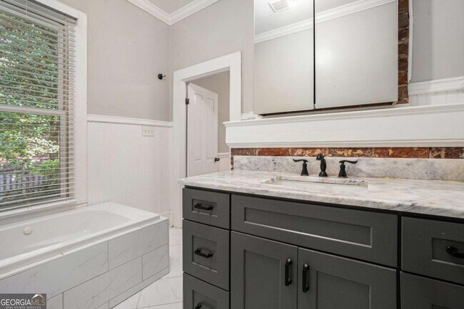 Building Photo - 2891 Macaw St NW