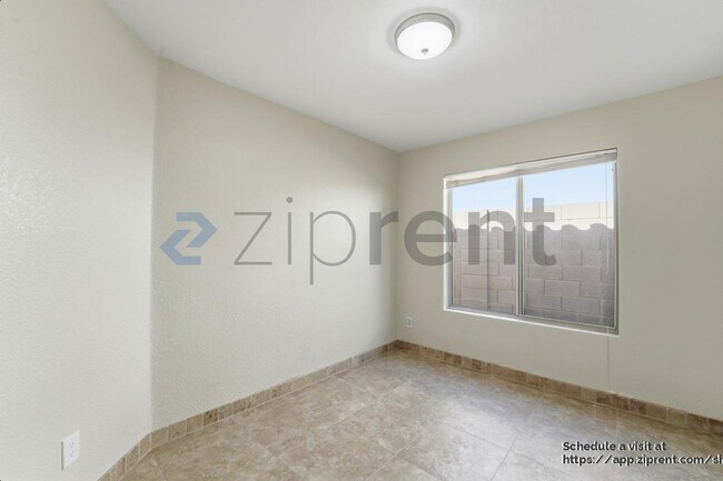 Building Photo - 17216 N Wavyleaf Ave