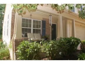 Building Photo - 2120 S Azalea Ln