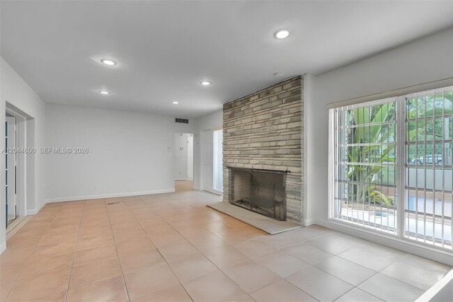 Building Photo - 1439 Miller Rd