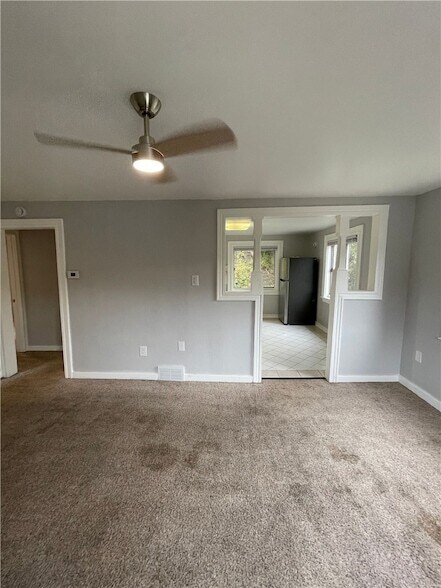 Building Photo - 2404 S 18th St