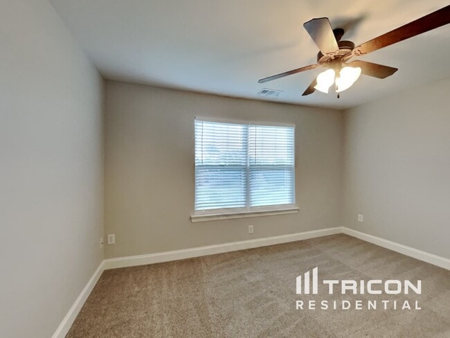 Building Photo - 1325 Allison Ct
