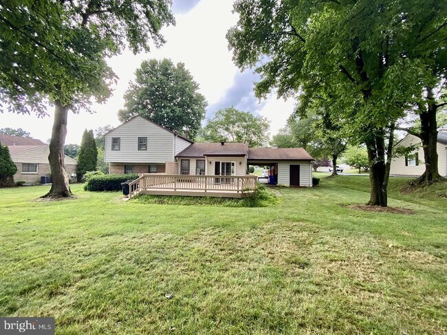 Building Photo - 15129 Middlegate Rd