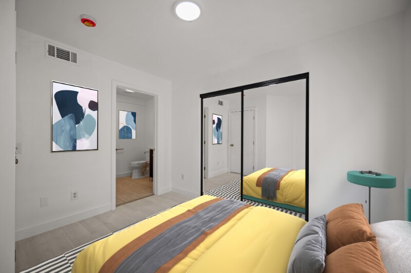 Building Photo - 920 Everett St