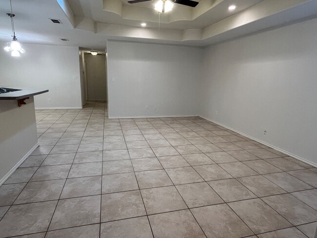 Building Photo - 20792 Alta Vista Ct