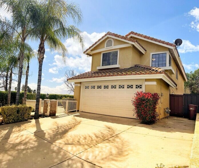 Building Photo - 24607 Jacarte Dr