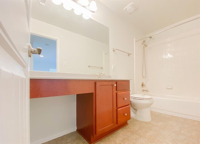Building Photo - 11209 Whitefaulds Dr
