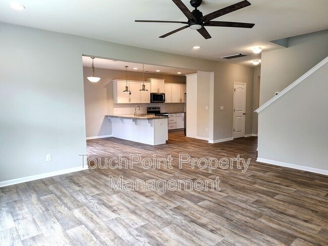 Building Photo - 8931 Rockrose Wy