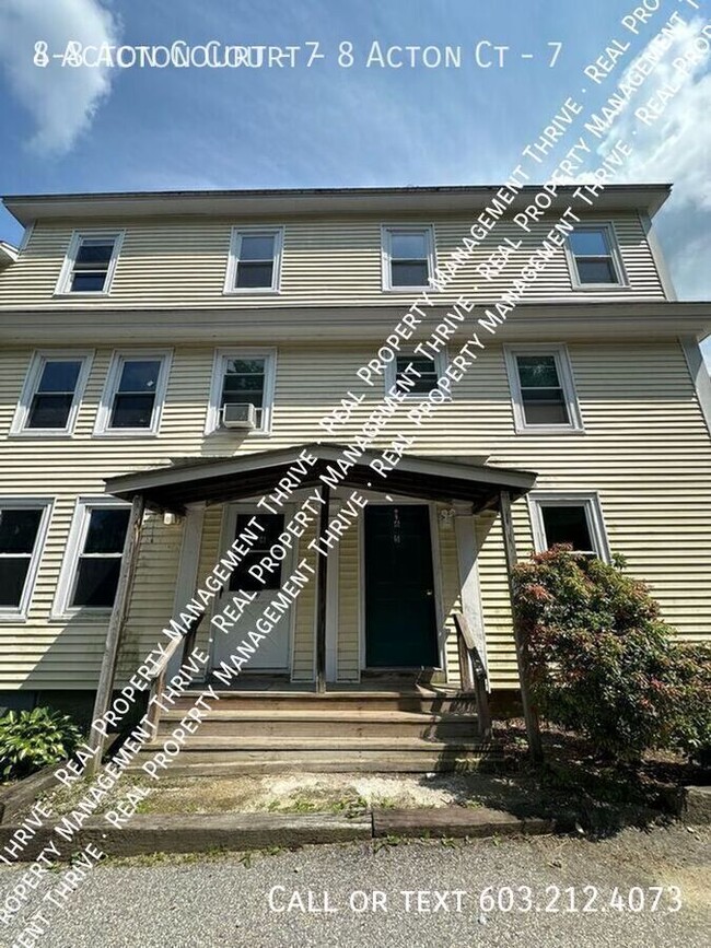 Primary Photo - SPACIOUS 3RD FLOOR 3 BR, 1.5 BA - First Mo...