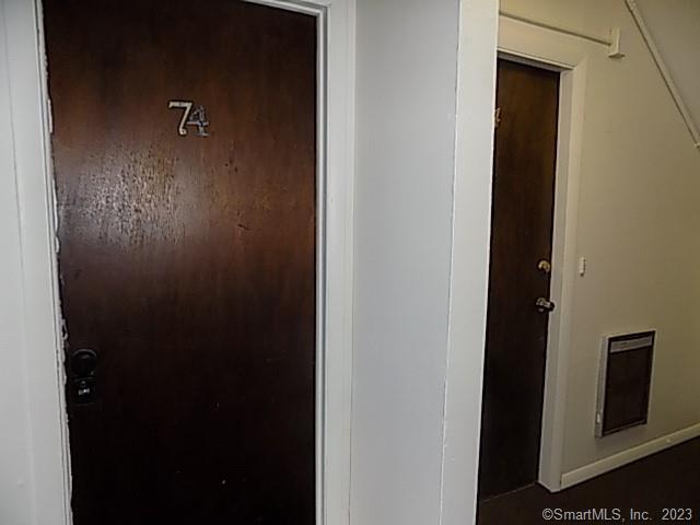Building Photo - 74 Belair Dr