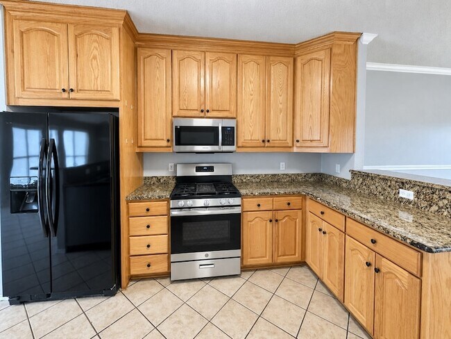 Building Photo - 5709 Parkwood Trail