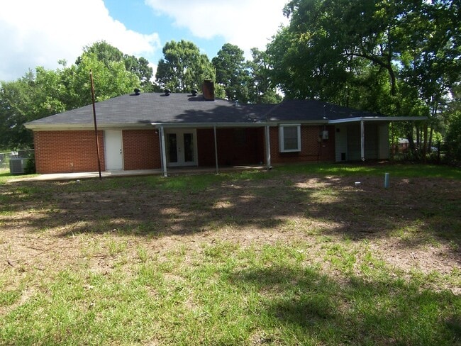 Building Photo - 1409 Oaklane Loop