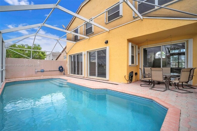 Building Photo - 15891 NW 15th Ct