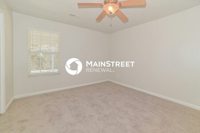 Building Photo - 3 Bedroom Pet-Friendly Home in CORRYTON, T...