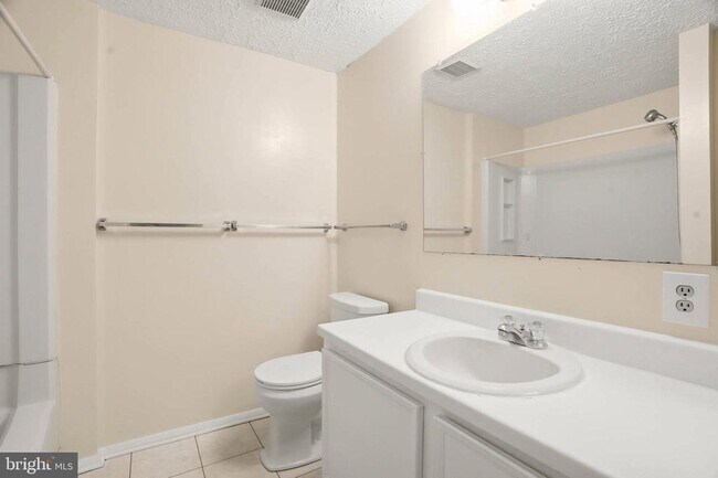 Building Photo - 7727 Eagles Head Ct