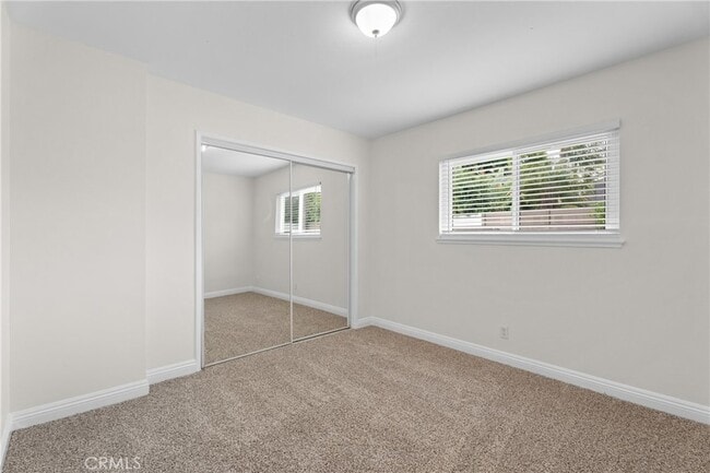 Building Photo - 17551 Misty Ln