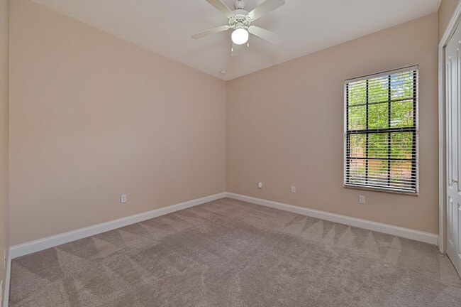 Building Photo - 1244 Carpazi Ct
