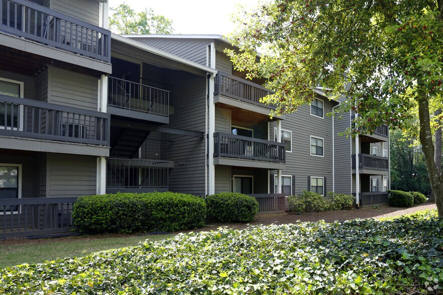 Building Photo - ARIUM Morgan Falls