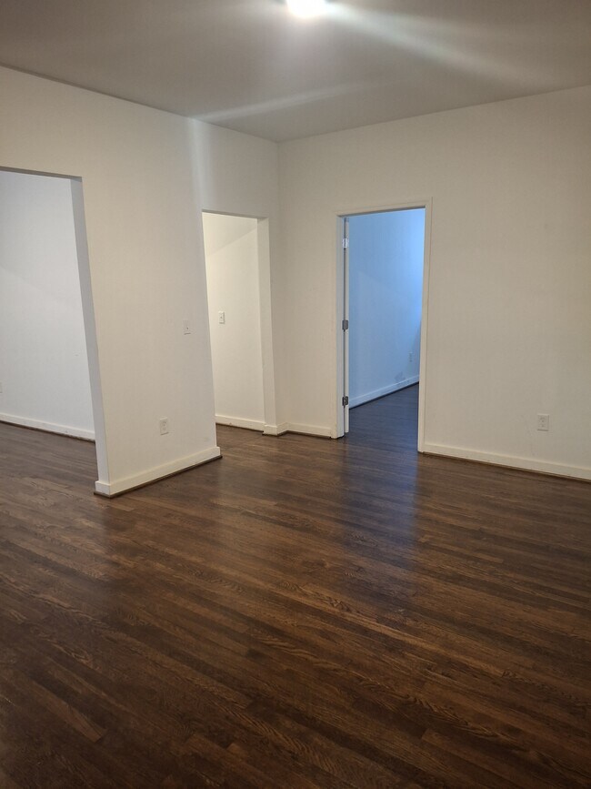 Building Photo - 1220 Alabama Ave SW