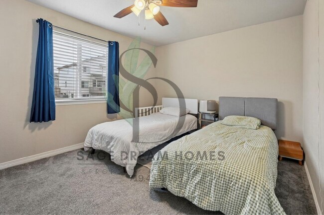 Building Photo - Beautiful 5 Bed + Office Home with 3-Car Garage in Desirable Lorson Ranch!