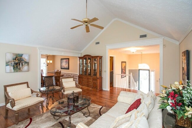 Building Photo - 1508 Clover Ct