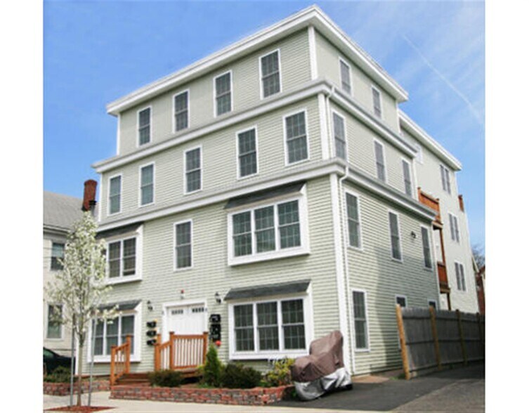 Building Photo - 11 Everett Ave
