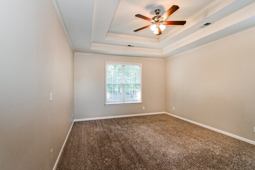 Building Photo - 374 Steadman Ln