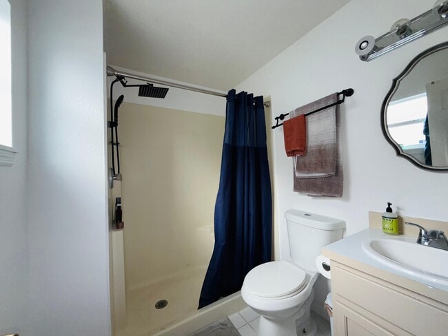 Building Photo - 6912 Long Needle Ct