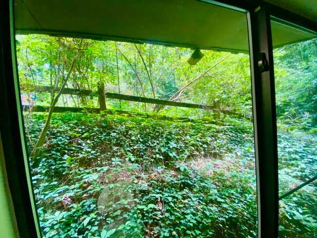 Bedroom - 95 Lanier St